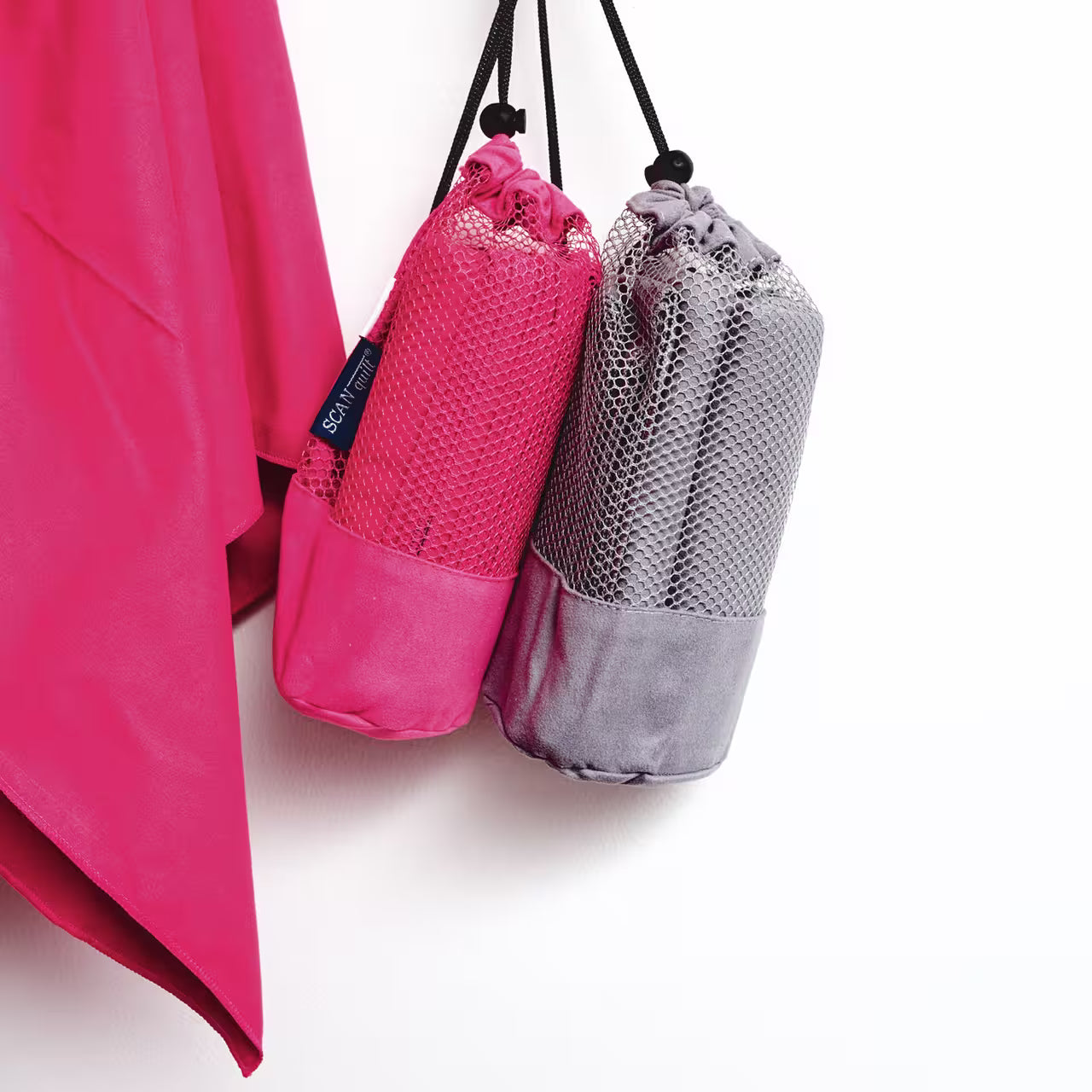 Rýchloschnúca osuška FITNESS BAG ružová