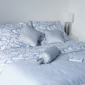 Obliečky SATÉN PLUS rastliny prúžky modrá