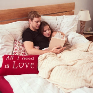 Obliečky KREP pruhy srdcia