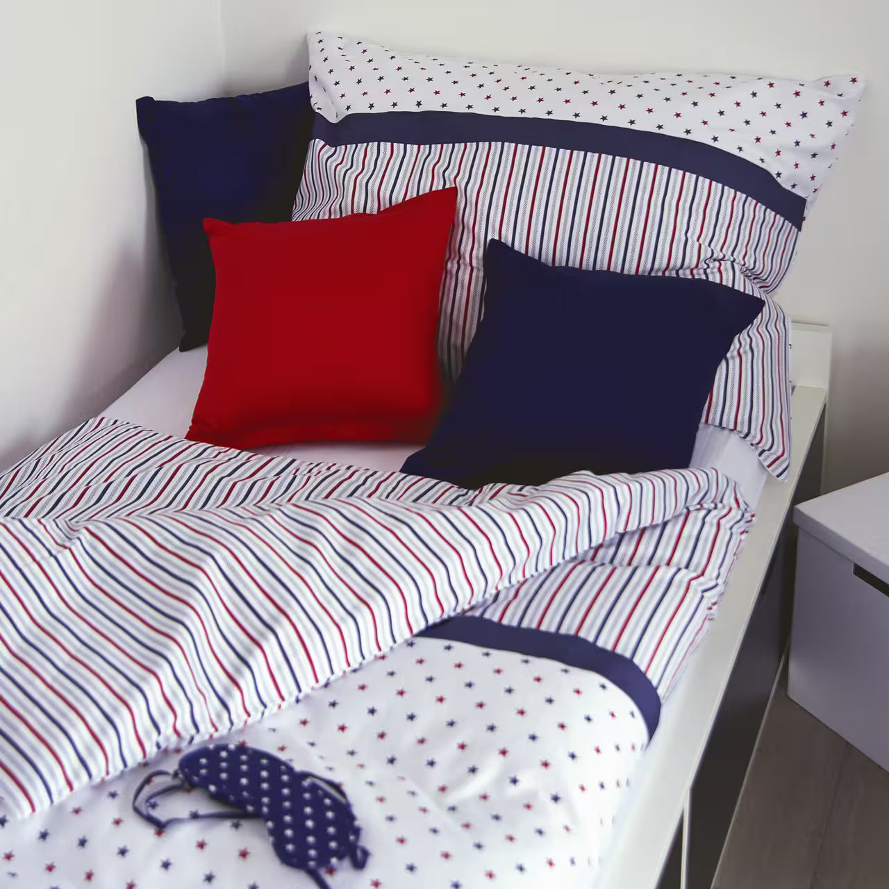 Obliečky SATÉN PLUS hviezdy pruhy