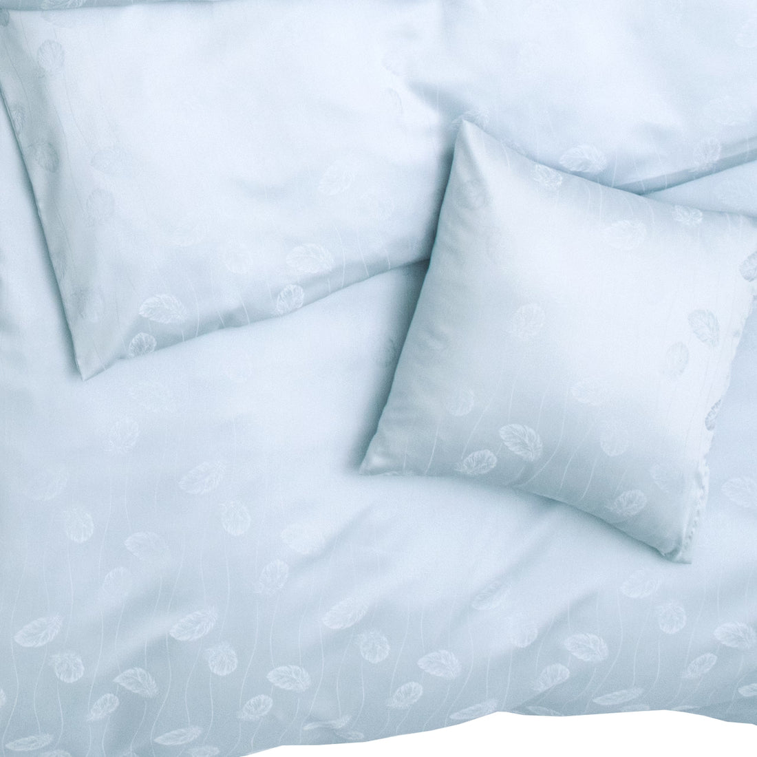 Obliečky EXCLUSIVE TENCEL PLUS pierka svetlá modrá