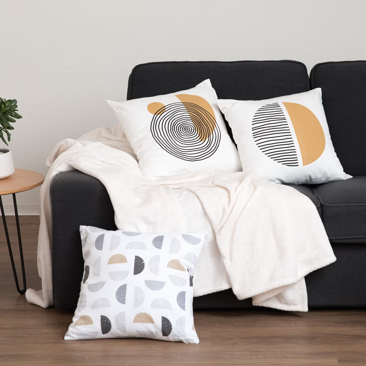 Dekoračný návlek DEKORO big spiral smotanová