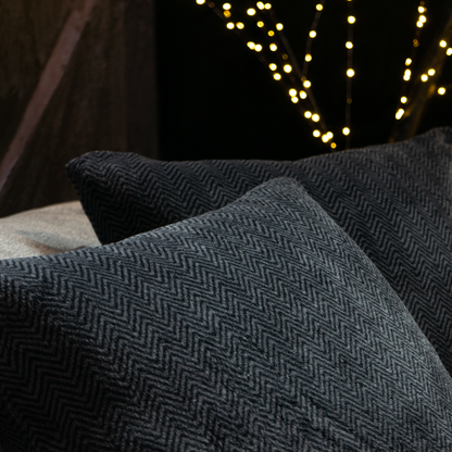 Dekoračný návlek ROYAL cik-cak tmavá sivá