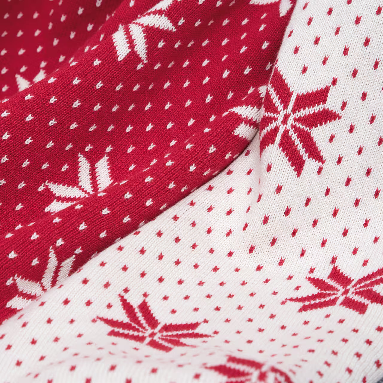 Deka pletená SUOMI 006/1 vločky červená