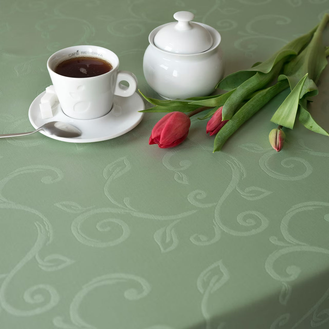 Obrus KAN 23917 eukalyptová