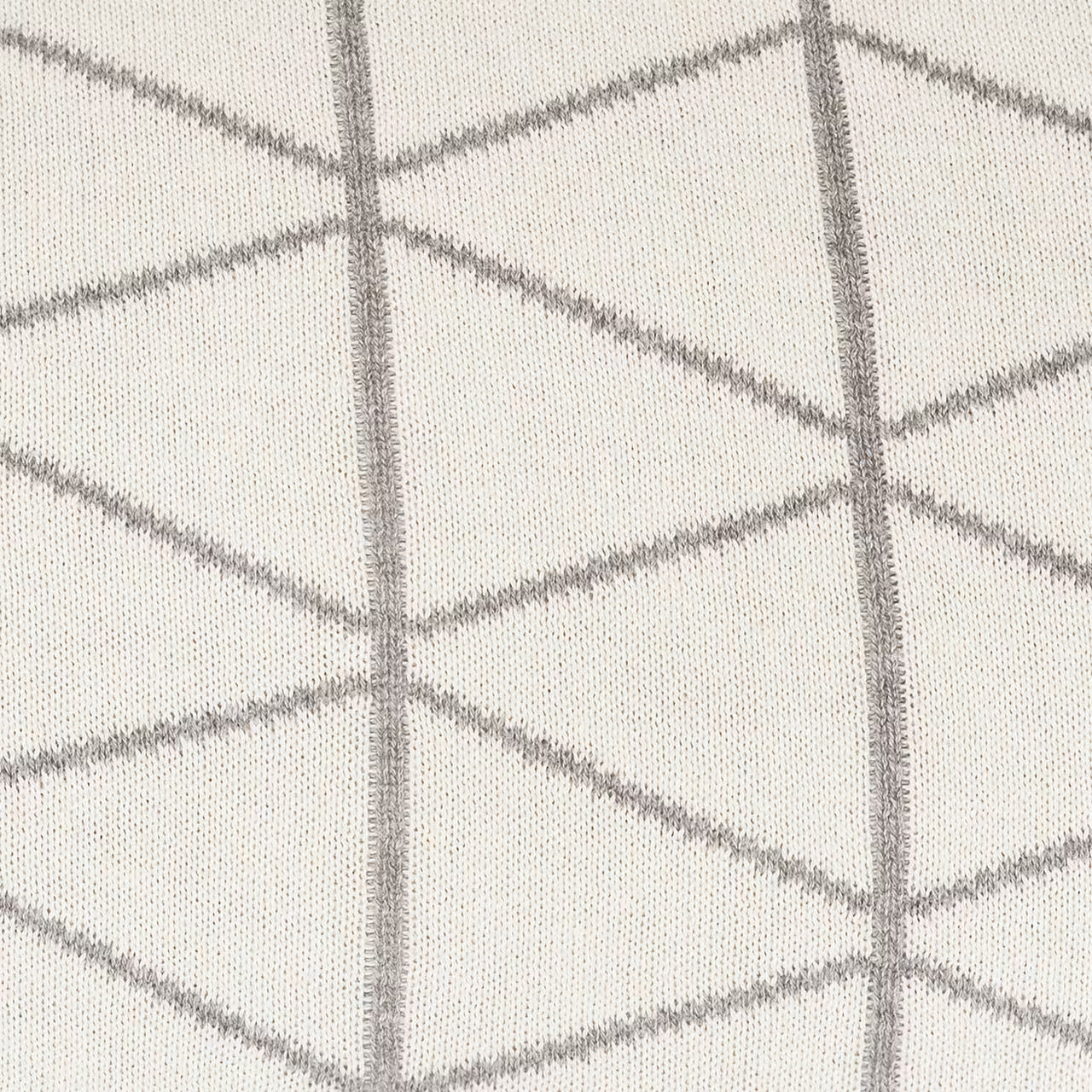 Dekoračný návlek pletený DESIGN geo smotanová sivá