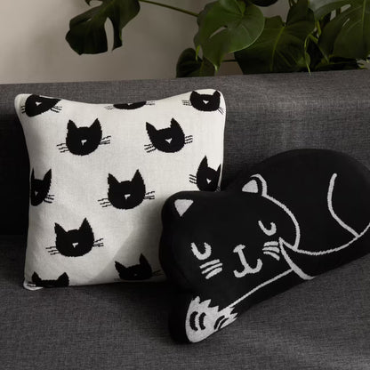 Dekoračný návlek pletený DESIGN mačičky smotanová