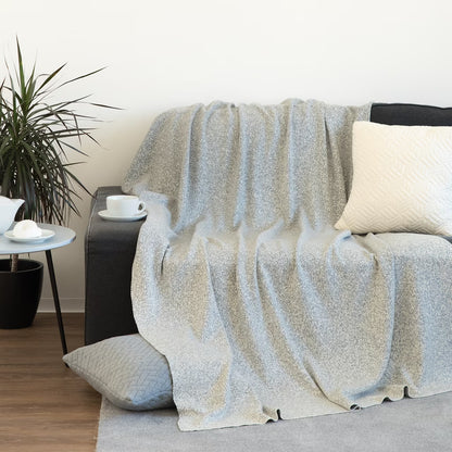 Deka pletená DESIGN ombre siva