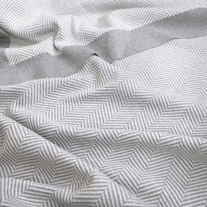 Deka pletená DESIGN rybia kosť