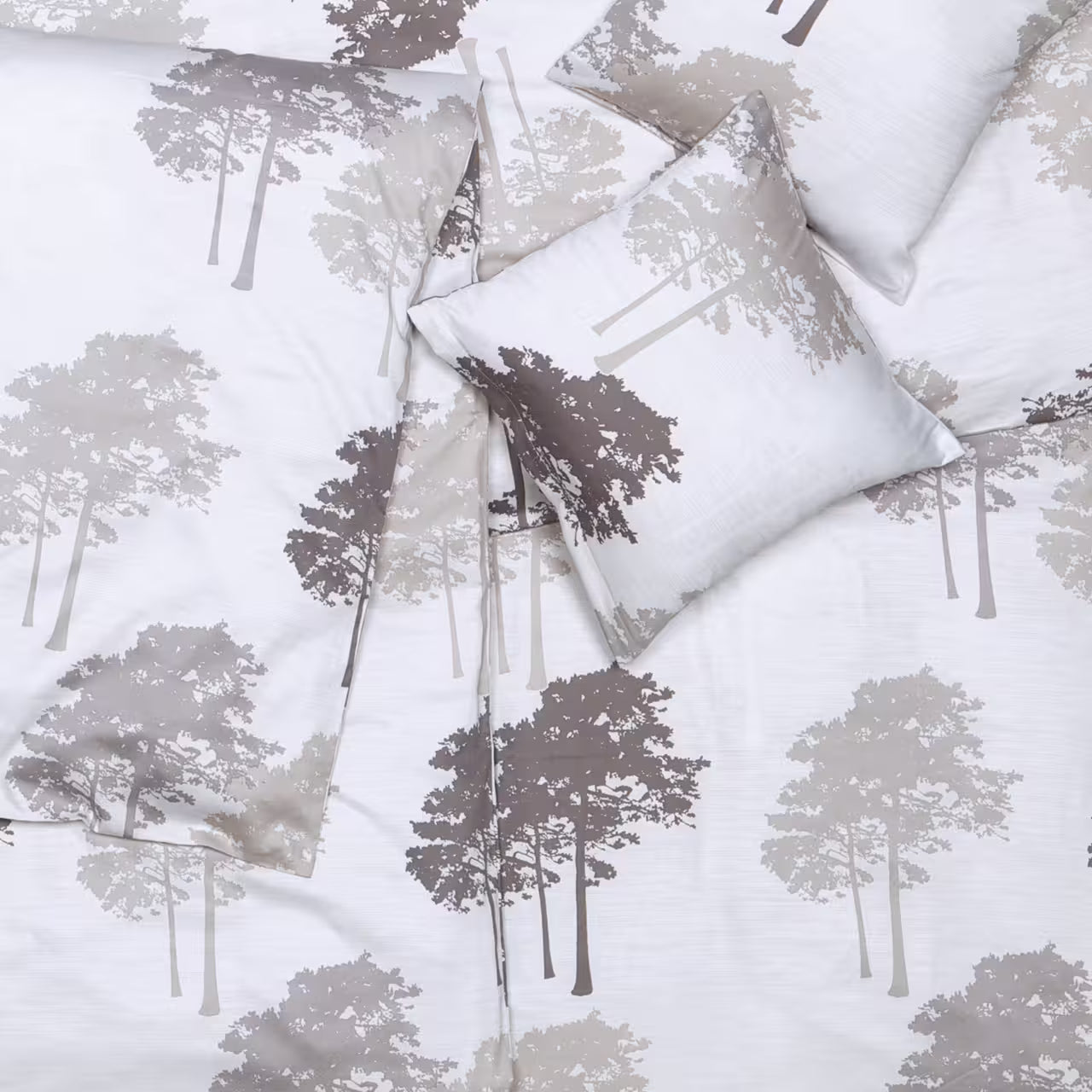 Obliečky SATÉN DESIGN forest béžová sivá