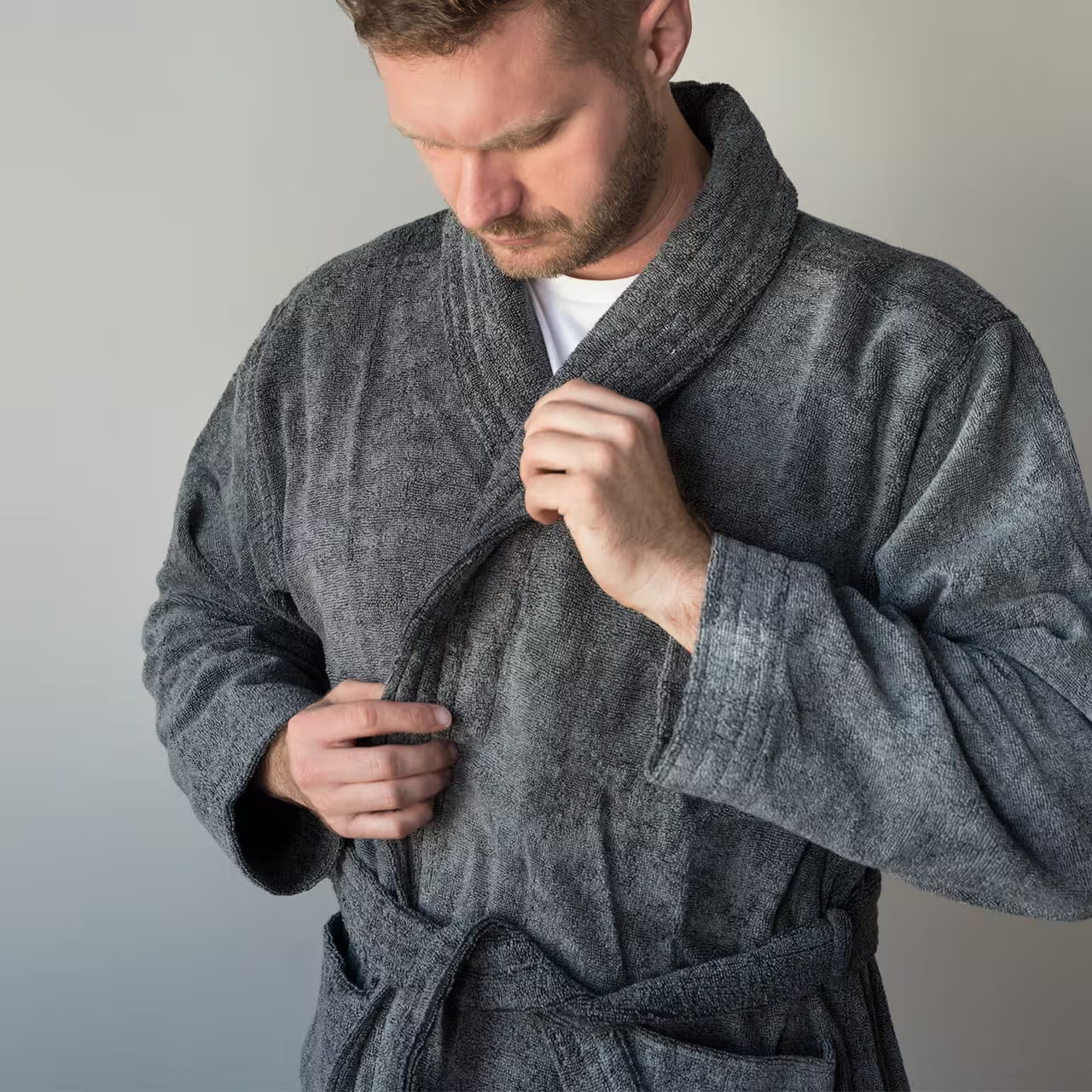 Župan froté MODAL SOFT tmavá sivá