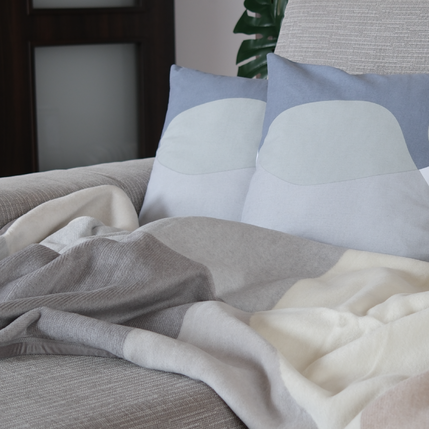 Deka VELURO trapezo sivá béžová