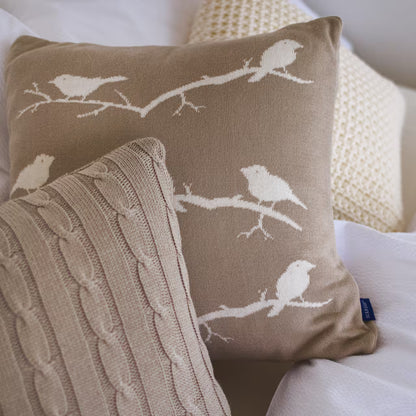 Dekoračný návlek pletený DESIGN vtáčiky béžová natur