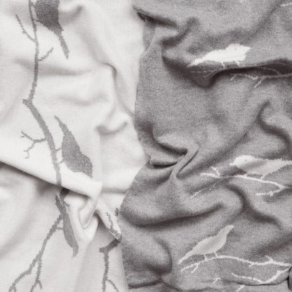 Deka pletená DESIGN vtáčiky sivá