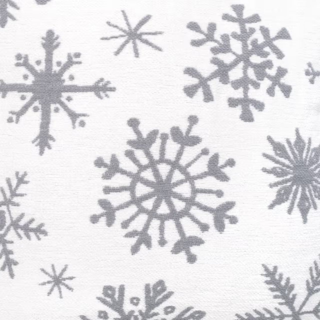 Dekoračný návlek WINTER vločky biela sivá